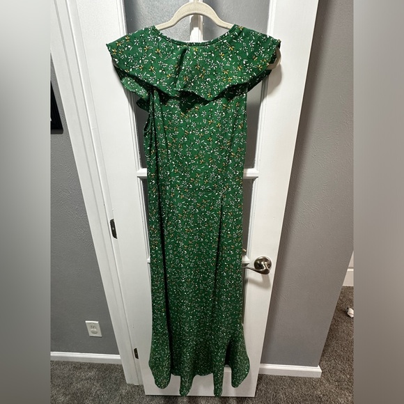 NWOT Max Studio Green Floral Ruffle Wrap Midi Dress - Picture 8 of 8